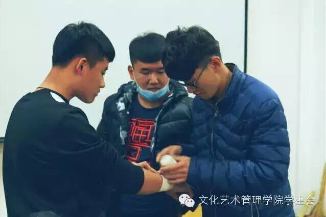 QQ图片20160519225805.jpg